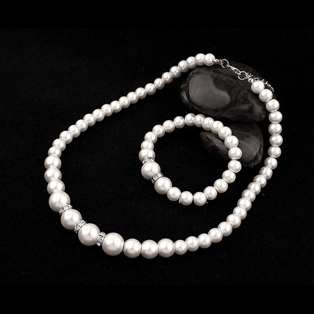 Faux pearl necklace bracelet earrings 3 piece set - Picture 4 of 5